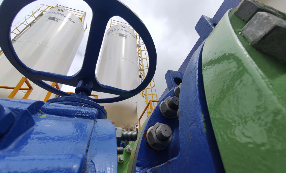 O governador Carlos Massa Ratinho Junior inaugurou nesta quinta-feira (28) a obra de transposição do rio Capivari para a Bacia do Iraí, em Colombo, na região metropolitana de Curitiba. Foto: Jonathan Campos/AEN