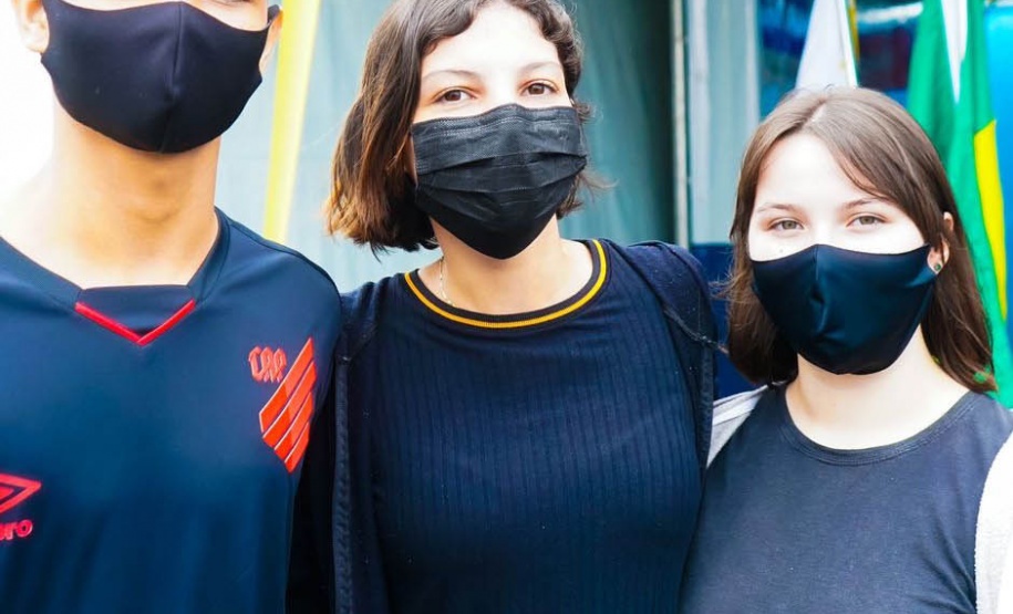 Começa nesta sexta-feira (29) uma grande campanha de mídia para divulgar o Cartão Futuro, programa do Governo do Paraná para incentivar a manutenção e a contratação de jovens aprendizes por empresas paranaenses. - Curitiba, 28/10/2021 - Foto: Guilherme Flores/Casa Civil