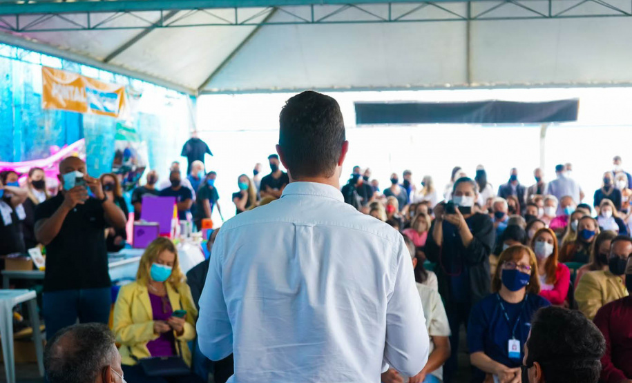 Começa nesta sexta-feira (29) uma grande campanha de mídia para divulgar o Cartão Futuro, programa do Governo do Paraná para incentivar a manutenção e a contratação de jovens aprendizes por empresas paranaenses. - Curitiba, 28/10/2021 - Foto: Guilherme Flores/Casa Civil