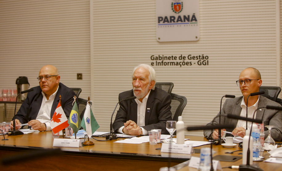 28.10.2021 - Vice Governador Darci Piana em reunião com representantes do Canadá.
Foto Gilson Abreu/AEN