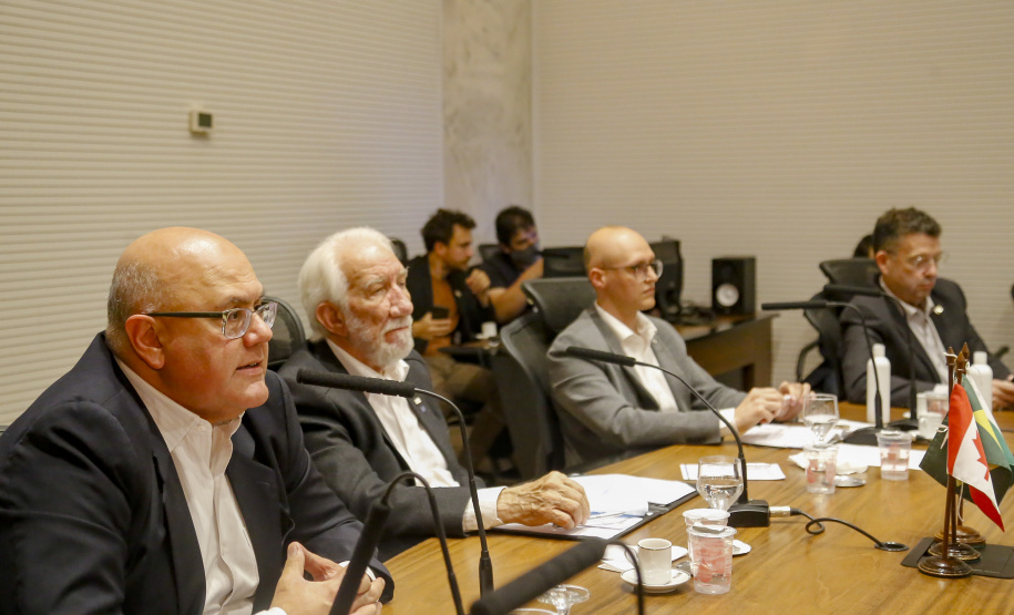 28.10.2021 - Vice Governador Darci Piana em reunião com representantes do Canadá.
Foto Gilson Abreu/AEN