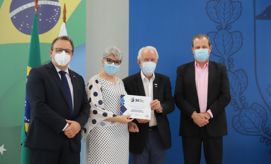 O vice governador Darci Piana e o o superintendente da Ciência, Tecnologia e Ensino Superior, Aldo Bona participam, nesta quinta-feira (28), da entrega do 34 Premio Paranaense de Ciencia e Tecnologia,  no Palacio Iguacu.   Curitiba, 28/10/2021 -  Foto: Geraldo Bubniak/AEN