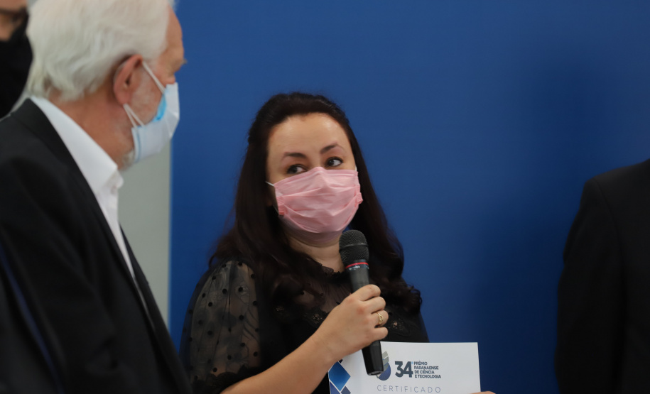 O vice governador Darci Piana e o o superintendente da Ciência, Tecnologia e Ensino Superior, Aldo Bona participam, nesta quinta-feira (28), da entrega do 34 Premio Paranaense de Ciencia e Tecnologia,  no Palacio Iguacu.   Curitiba, 28/10/2021 -  Foto: Geraldo Bubniak/AEN