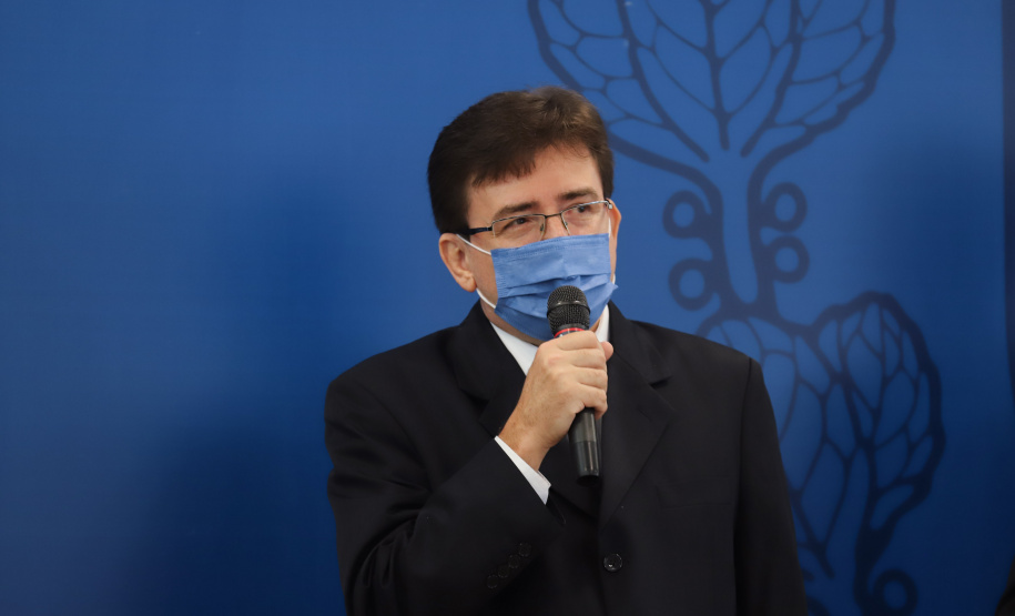 O vice governador Darci Piana e o o superintendente da Ciência, Tecnologia e Ensino Superior, Aldo Bona participam, nesta quinta-feira (28), da entrega do 34 Premio Paranaense de Ciencia e Tecnologia,  no Palacio Iguacu.   Curitiba, 28/10/2021 -  Foto: Geraldo Bubniak/AEN