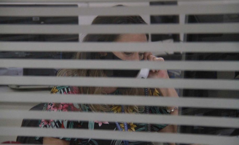 A Controladoria-Geral do Estado (CGE) completa oito anos de sua criação, neste sábado (30),
com estrutura consolidada para o combate à corrupção e para o assessoramento a uma gestão
ética e íntegra. O órgão começou com quase 40 pessoas e, a partir desta gestão passou a ser
fortalecido. Atualmente conta com 98 servidores, concursados ou comissionados, que passam
por capacitação constante para desempenharem suas funções. Foto: Gabrielly Pontes/CGE