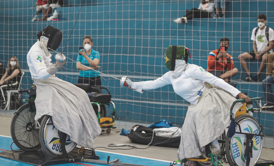 160 cadeiras de rodas foram entregues por meio do Plano 
Paraná Mais Cidades para a prática do paradesporto no Paraná
Foto: Thiago Chas/Paraná Esporte