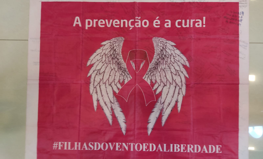 Expedição Filhas do Paraná volta a Curitiba após 2.800 km divulgando o Outubro Rosa

. Foto: Alessandro Vieira/SEDEST