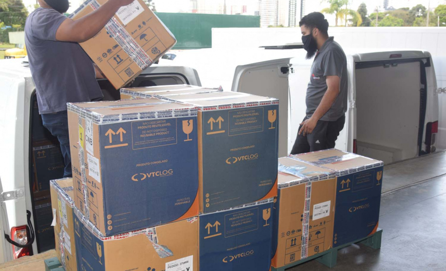 Estado recebe novas doses de vacinas contra a Covid-19 para adolescentes . Foto: Américo Antonio/SESA