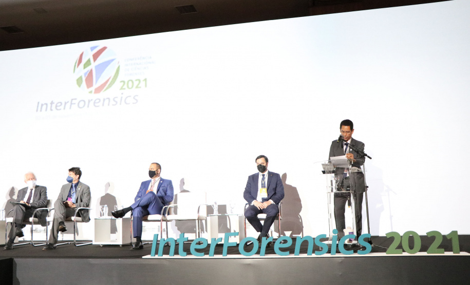 Nesta quarta-feira (03/11), em Foz do Iguaçu, região oeste do Paraná, foi aberto oficialmente o InterForensics, maior evento de Ciências Forenses da América Latina, que reúne, em um único lugar, renomados nomes nacionais e internacionais das mais diversas áreas deste setor. - Foz do Iguaçu, -3/11/2021 - Foto: SESP_PR