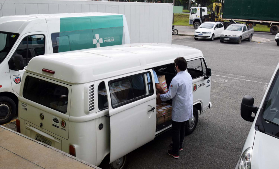 Saúde inicia nova distribuição de mais 671 mil doses aos municípios. Foto: Américo Antonio/SESA
