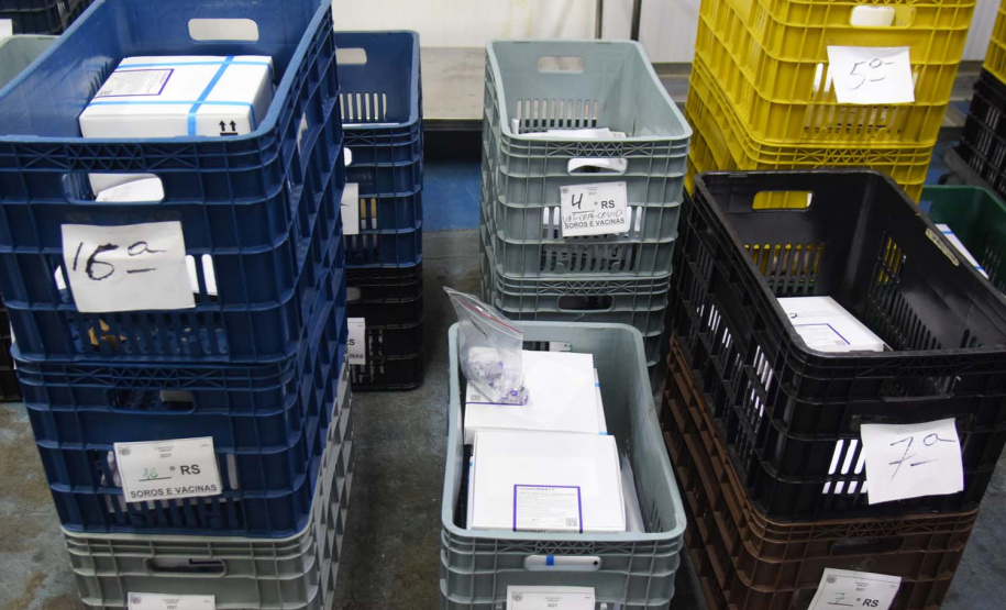 Saúde inicia nova distribuição de mais 671 mil doses aos municípios. Foto: Américo Antonio/SESA