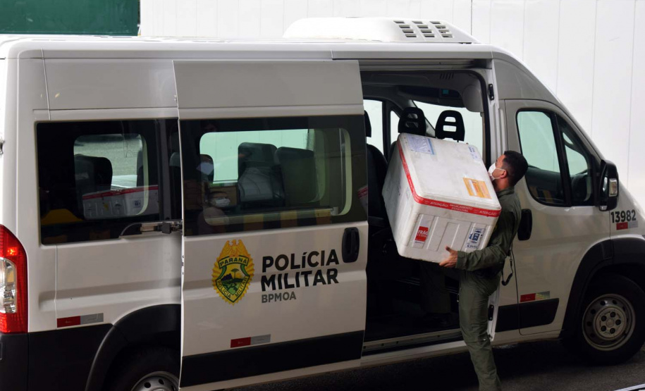 Saúde inicia nova distribuição de mais 671 mil doses aos municípios. Foto: Américo Antonio/SESA