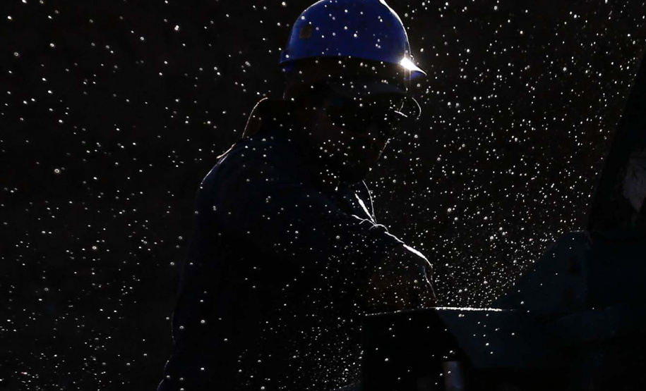 As obras de modernização do Trevo Gauchão, em Umuarama, chegaram a um terço de execução. O governador Carlos Massa Ratinho Junior vistoriou nesta quinta-feira (04) o projeto que vai resolver um dos principais gargalos logísticos do Noroeste paranaense. Foto: Jonathan Campos/AEN