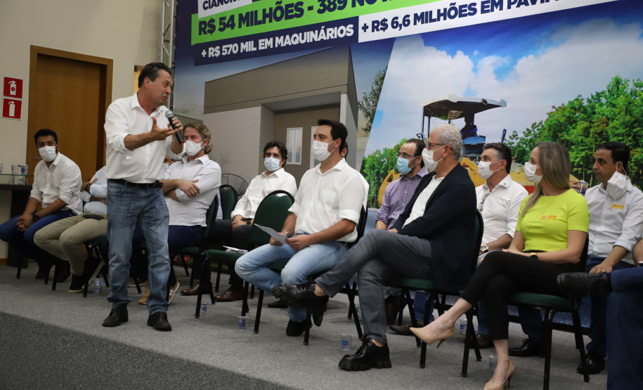 O governador Carlos Massa Ratinho Junior confirmou nesta quinta-feira (04) uma série de investimentos para Cianorte, na Região Noroeste. Foto: Ari Dias/AEN