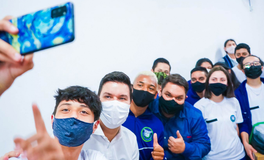 Governo entrega kits de robótica e apresenta programa do primeiro emprego na RMC. Foto: Guilherme Flores/Casa Civil