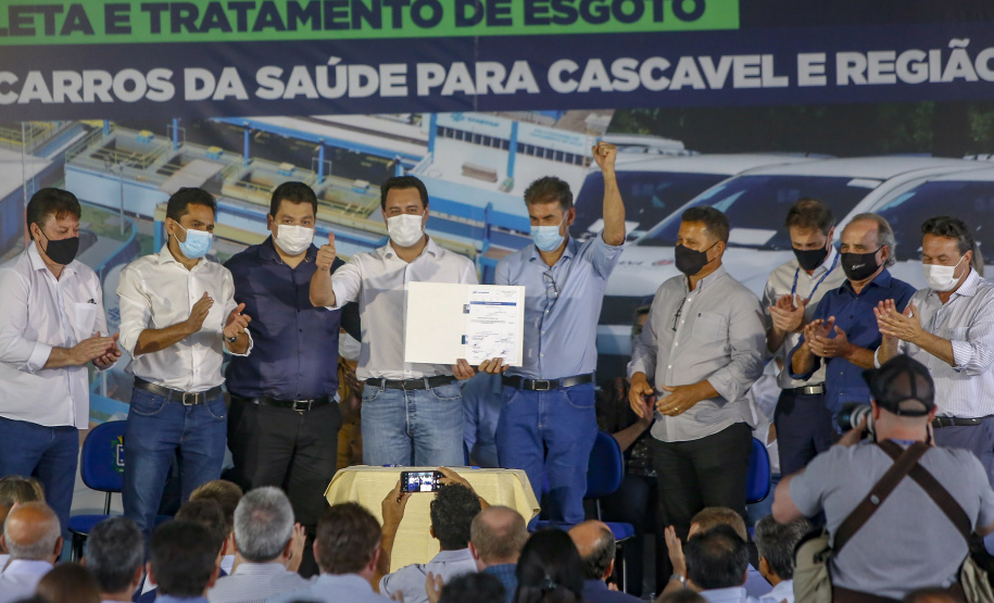Governador Carlos Massa Ratinho Junior anuncia obras para tornar Cascavel a primeira cidade do Paraná com 100% de saneamento
Foto Gilson Abreu/AEN