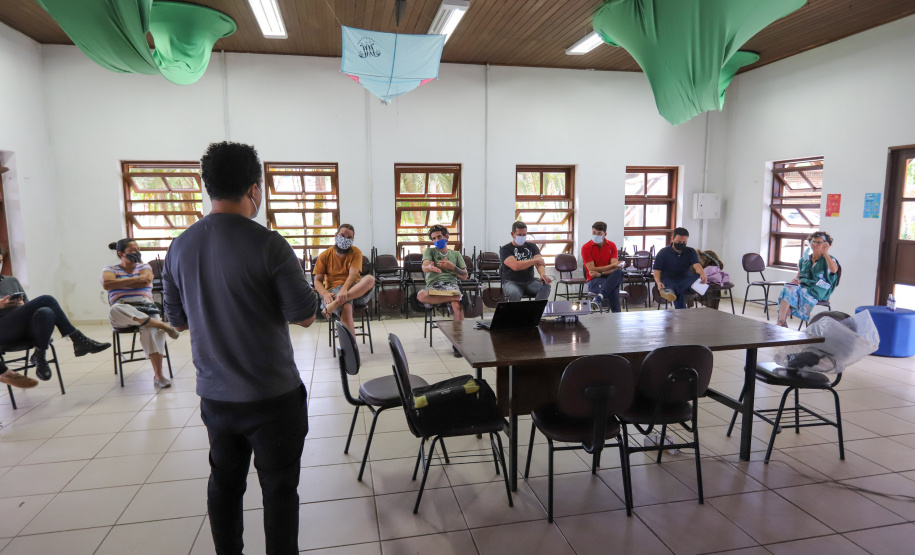 VRS Mata Atlântica ? Litoral Paraná - Guaraqueçaba  -  Foto: Geraldo Bubniak/AEN