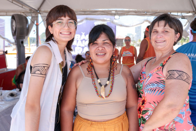 Verão Maior Paraná: oficina de pinturas corporais valoriza cultura indígena no Litoral